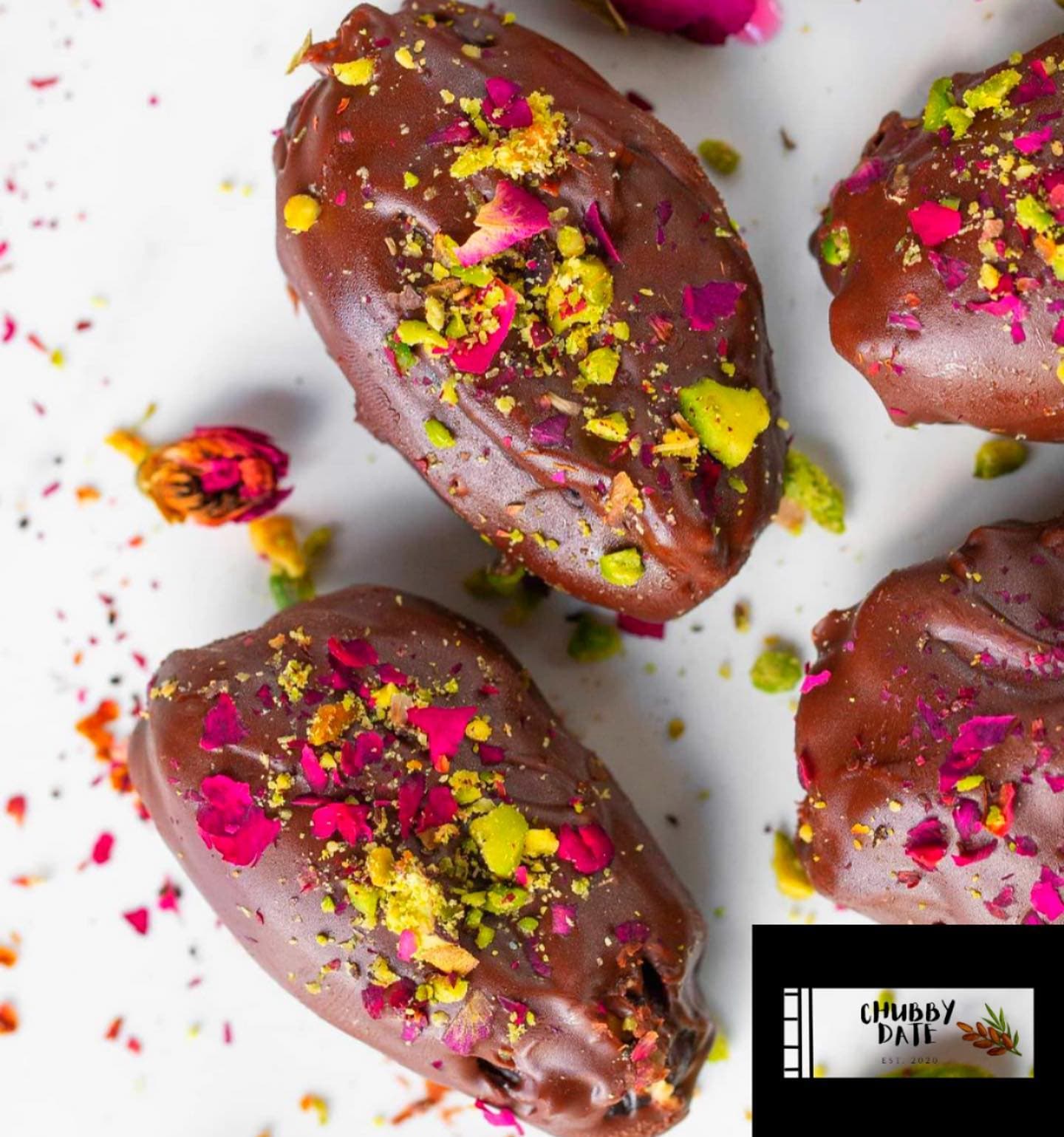 Chocolate Dipped Medjool Dates - 3
