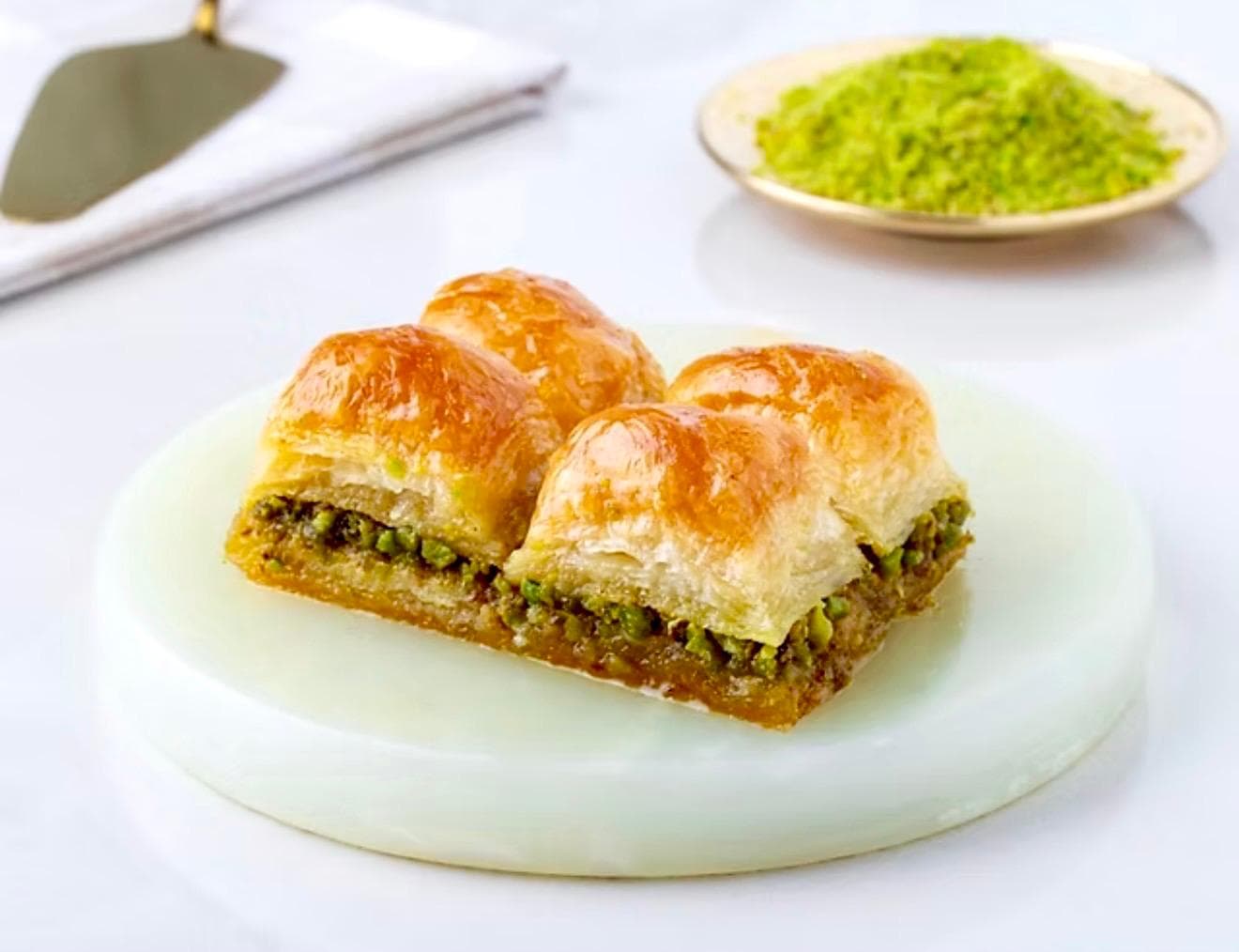 Grand Square Turkish Baklava - 3
