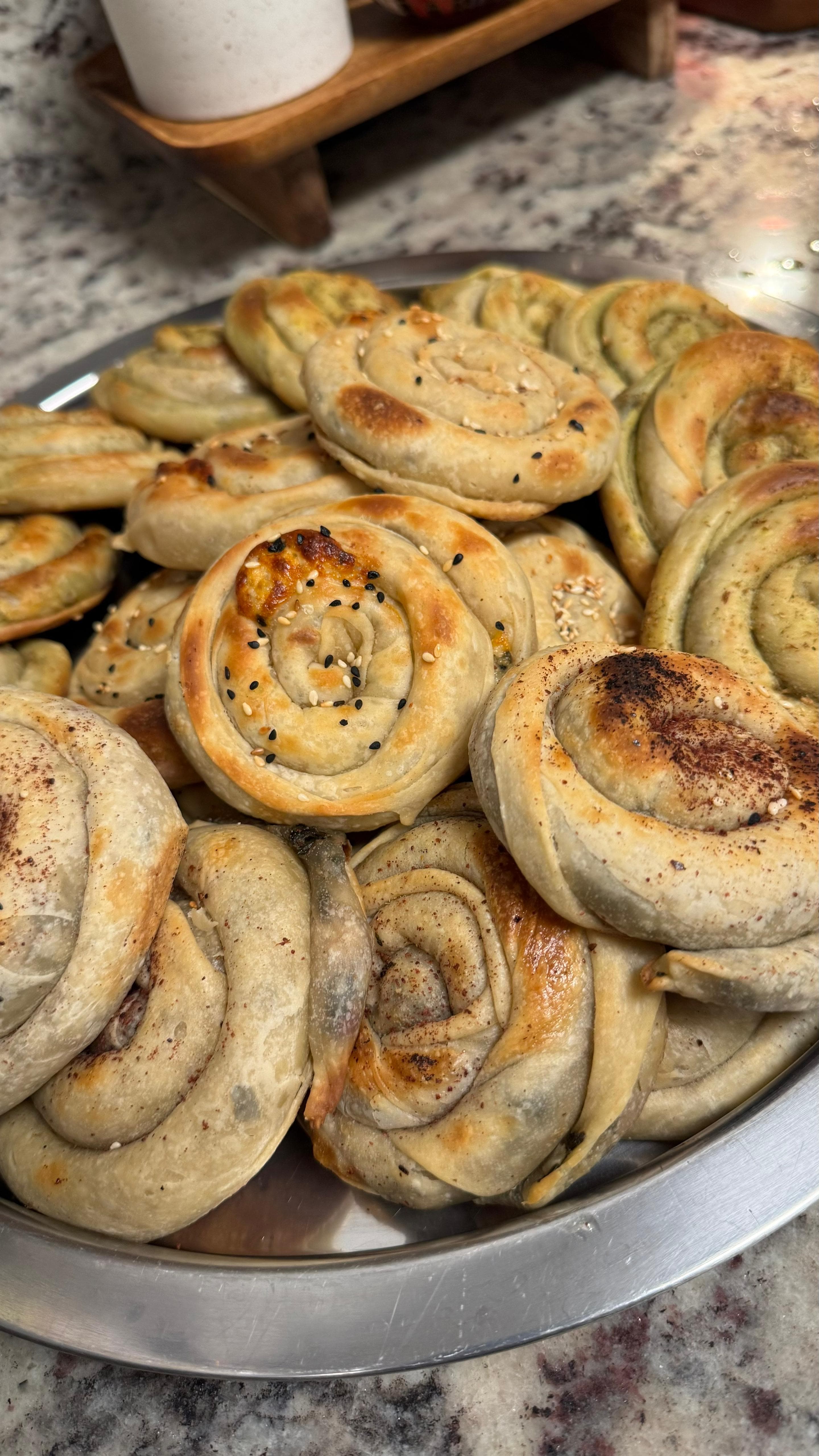 Zattar Yafawiyeh Pie/ pastry