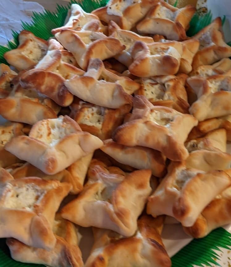 Fatayer (Cheese)