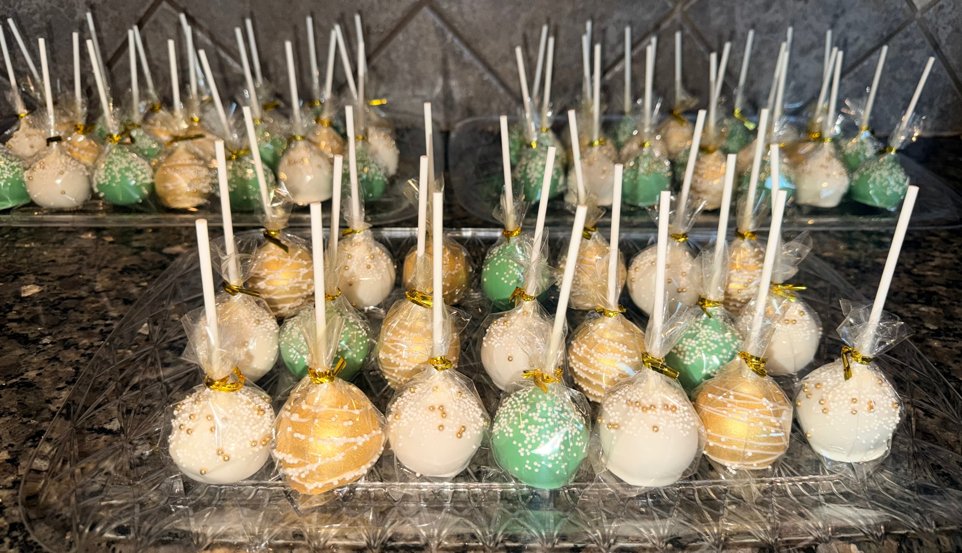 Vanilla Cake Pops - 2