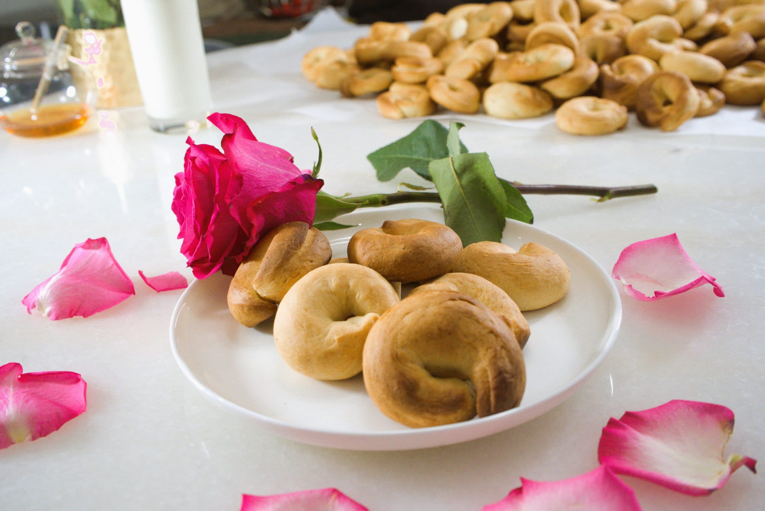 ‘Kaak B Haleeb’ Soft Spongy Sweet Milk Cookie