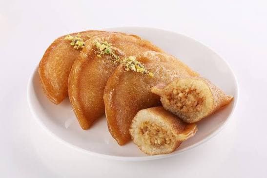 Walnuts Atayef - Sweet Stuffed Pancakes