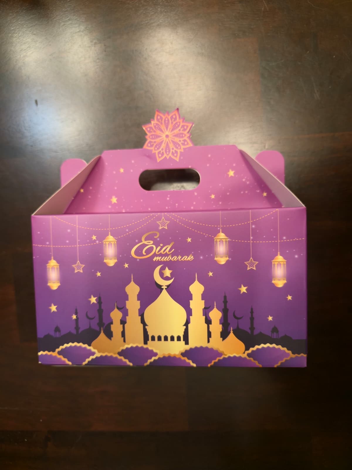 Eid Cookie Sampler (box color may vary)