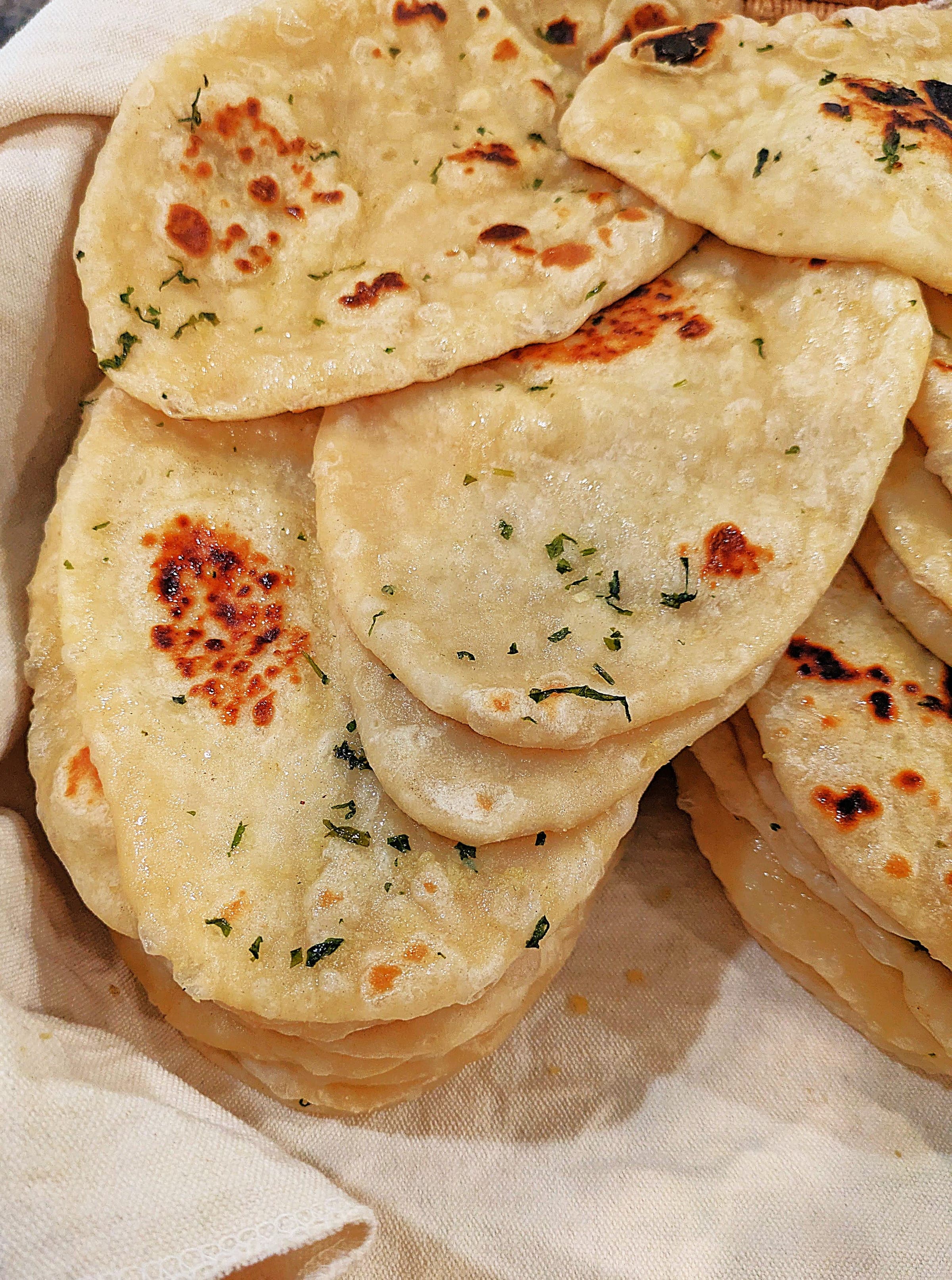 6 Garlic Naans sourdough based - 3