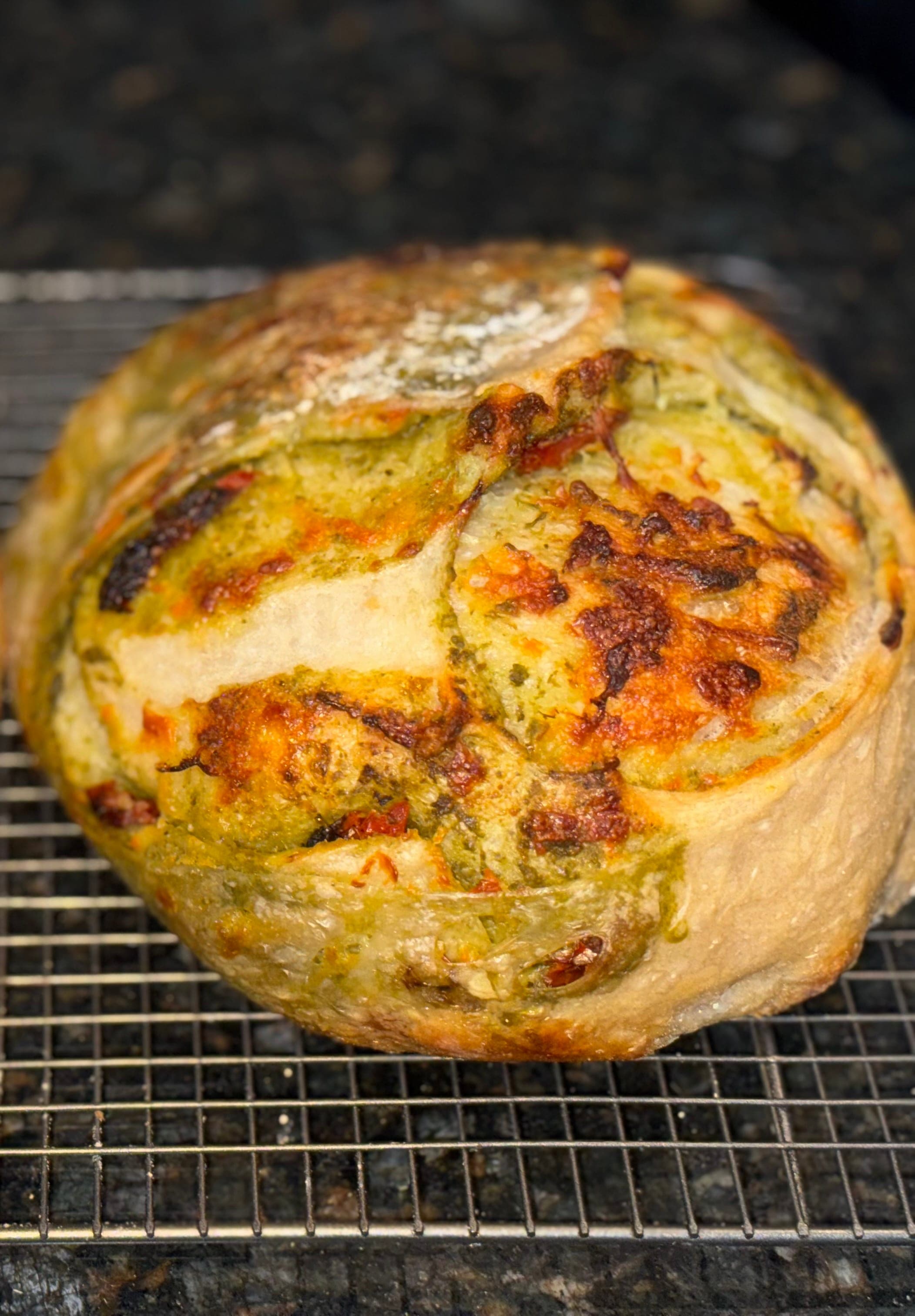 Pesto, Sun-Dried Tomato & Mozzarella Loaf