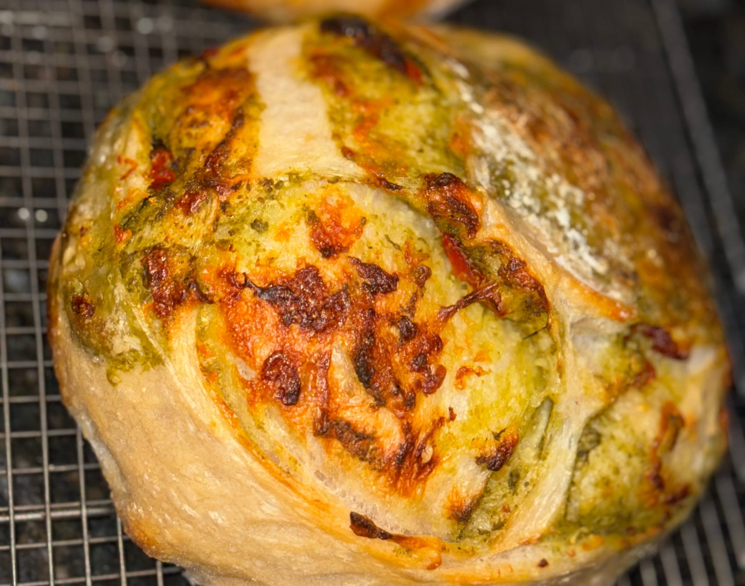 Pesto, Sun-Dried Tomato & Mozzarella Loaf - 3