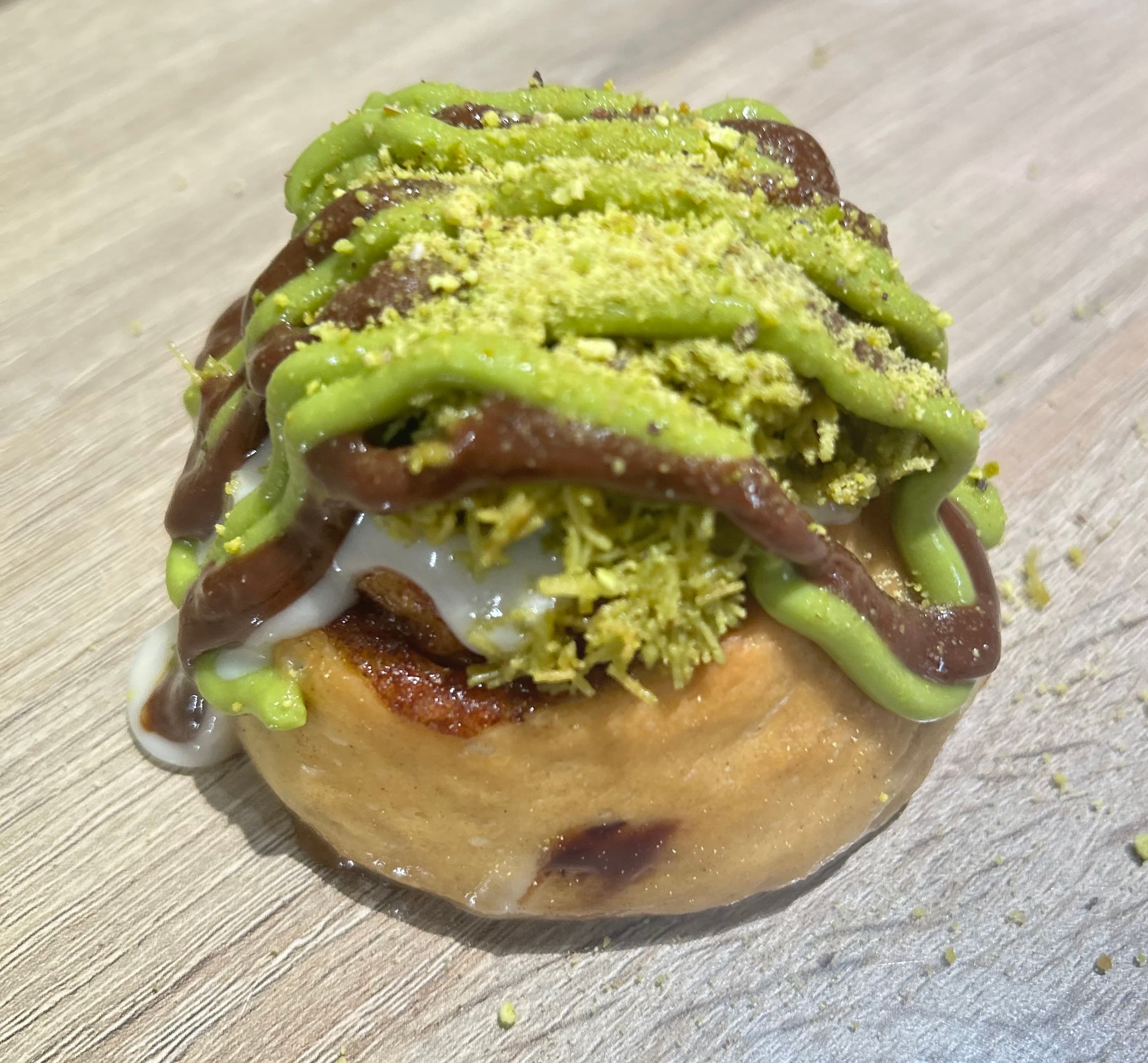 Dubai Chocolate Cinnamon Roll